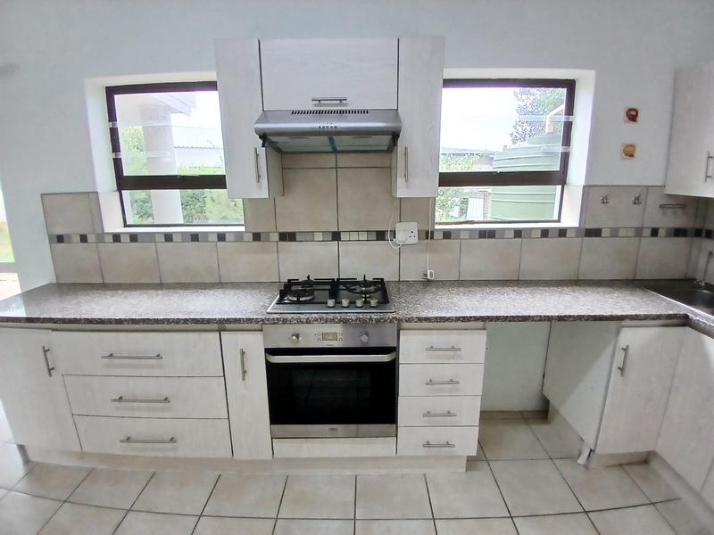 2 Bedroom Property for Sale in Stilbaai Wes Western Cape